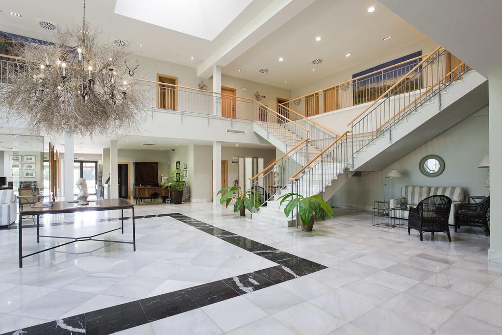 Hotel Villa Marcilla Εξωτερικό φωτογραφία