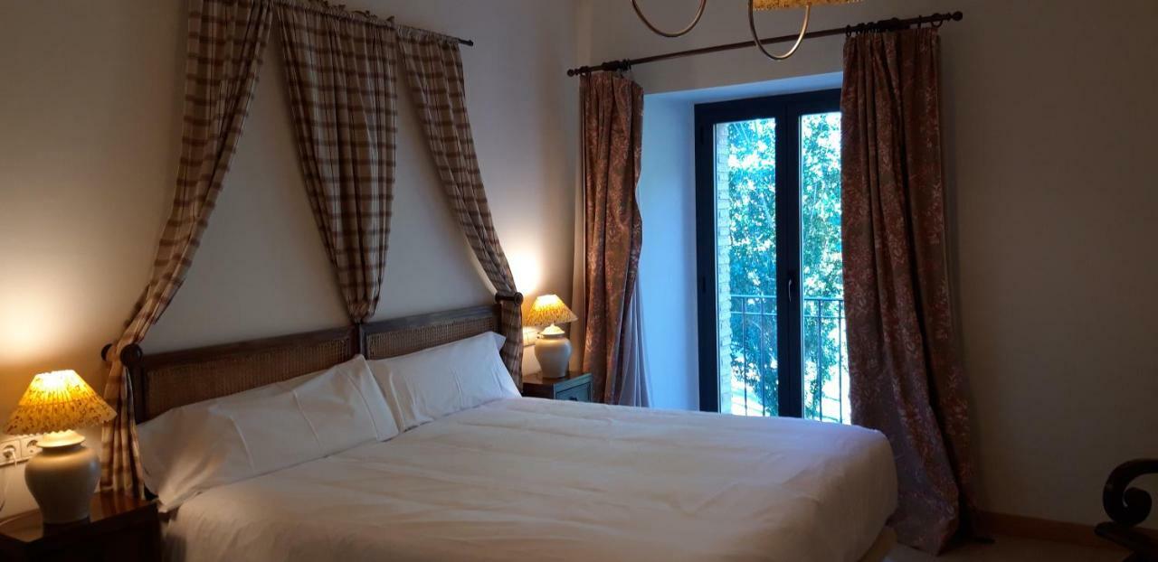 Hotel Villa Marcilla Εξωτερικό φωτογραφία