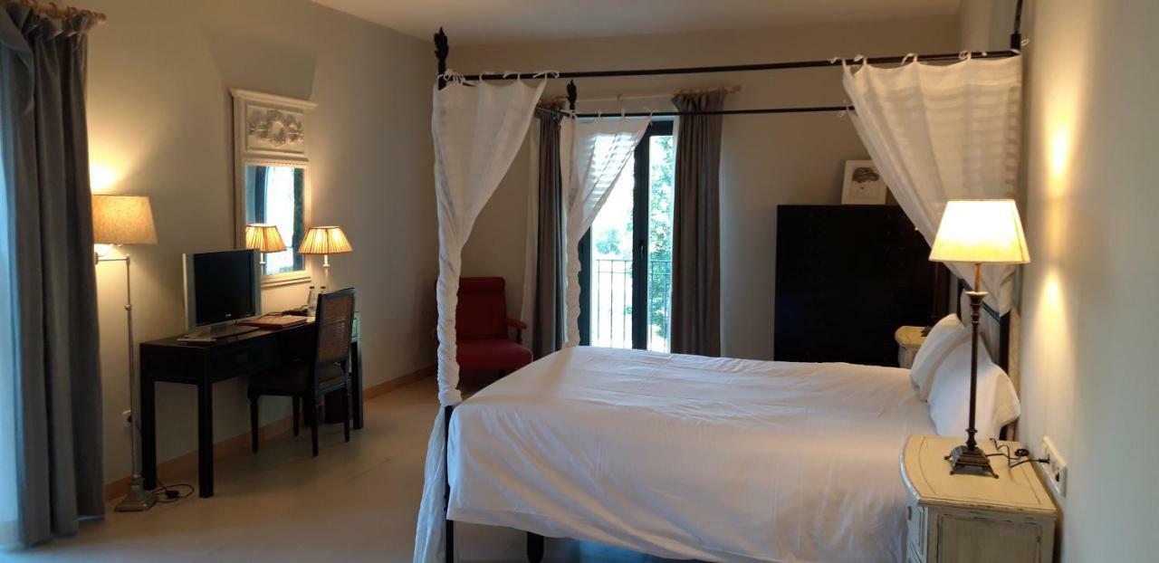 Hotel Villa Marcilla Εξωτερικό φωτογραφία