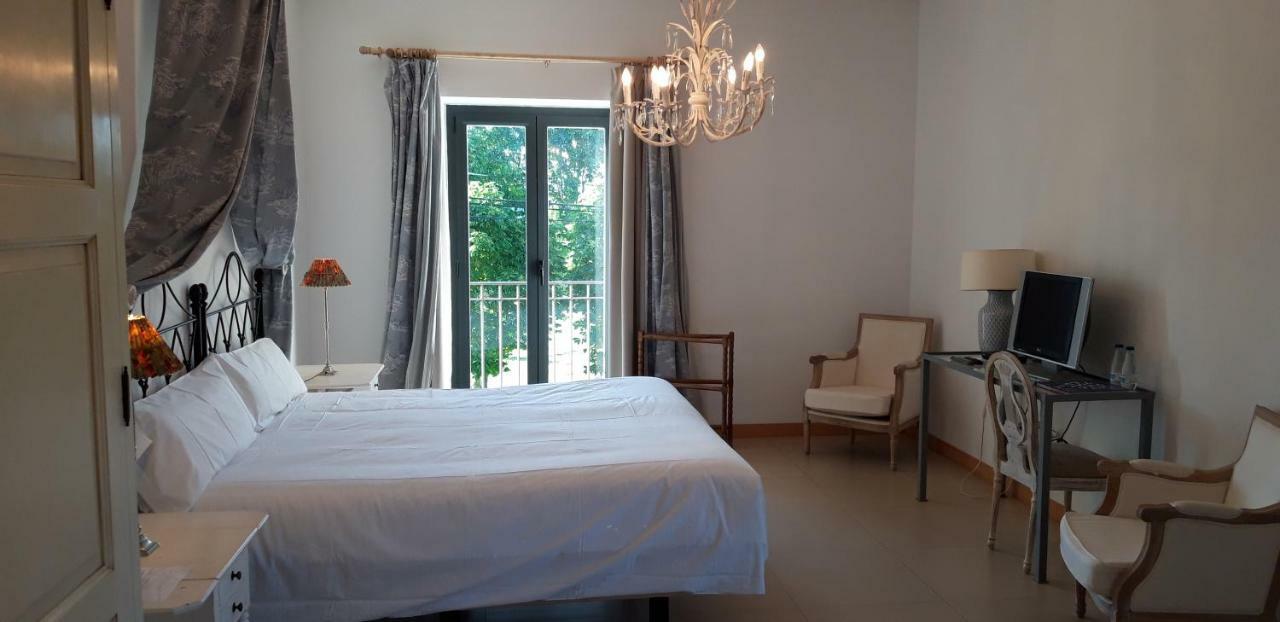Hotel Villa Marcilla Εξωτερικό φωτογραφία