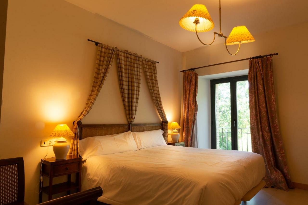 Hotel Villa Marcilla Εξωτερικό φωτογραφία